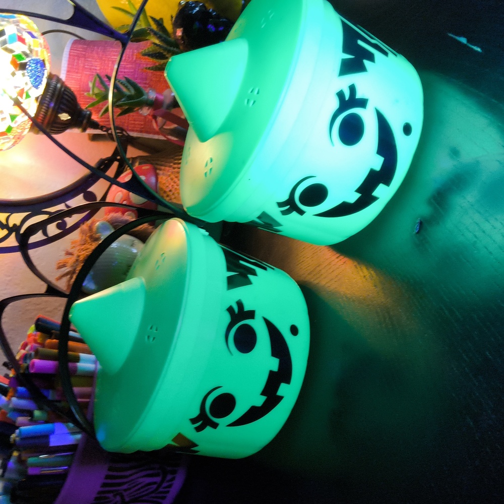 VTG McDonald's Halloween Pumpkin Party Buckets - Picture 11 of 12